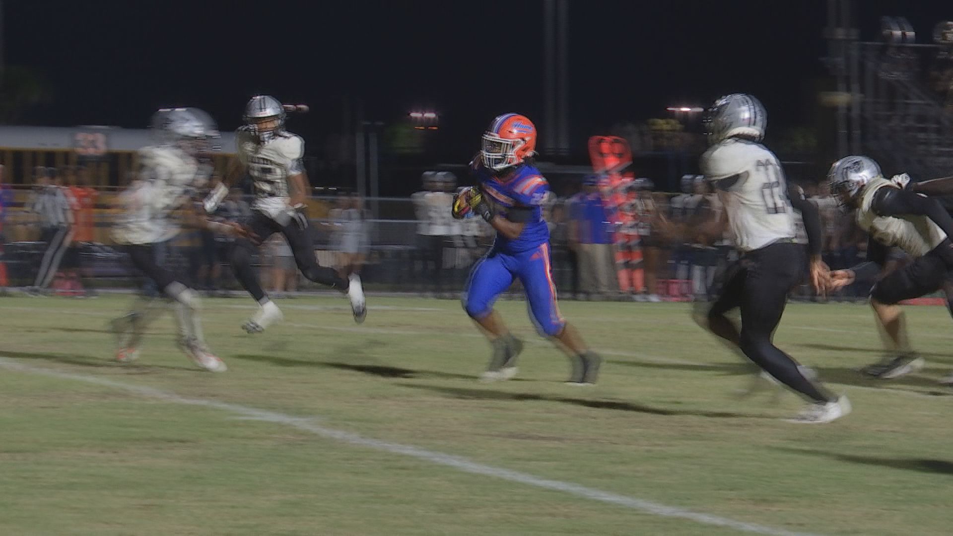 SWFL High School Football Showdown: Week 10 Highlights You Can’t Miss! SWFL High School Football Showdown: Week 10 Highlights You Can’t Miss!