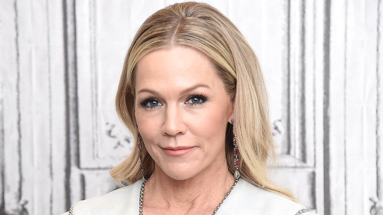 Jennie Garth Eager to Escape LA and Embrace New Adventures!