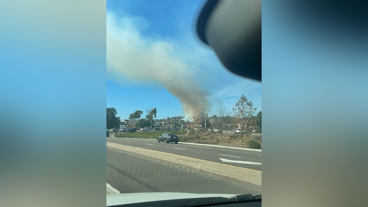 Massive Blaze Erupts Near Fashion Valley Mall in San Diego, Mandatory Evacuations Underway!