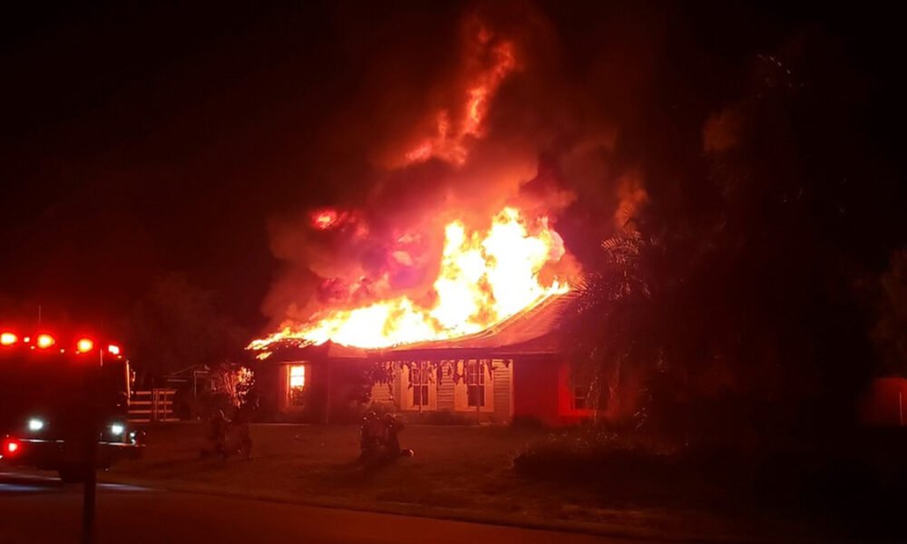 Fire tears through Punta Gorda home