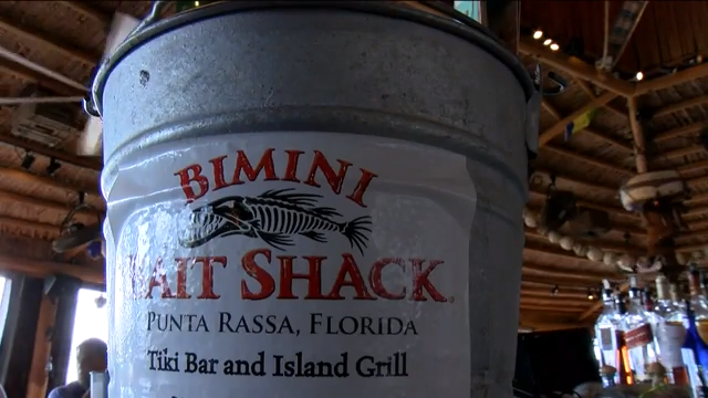 Fort Myers restaurant sees steady summer business after COVID shutdown