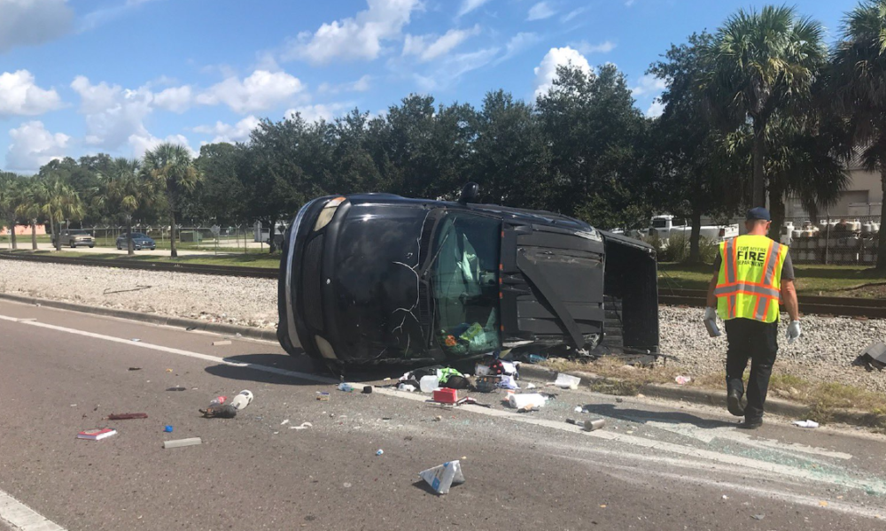 Fort Myers police respond to rollover crash