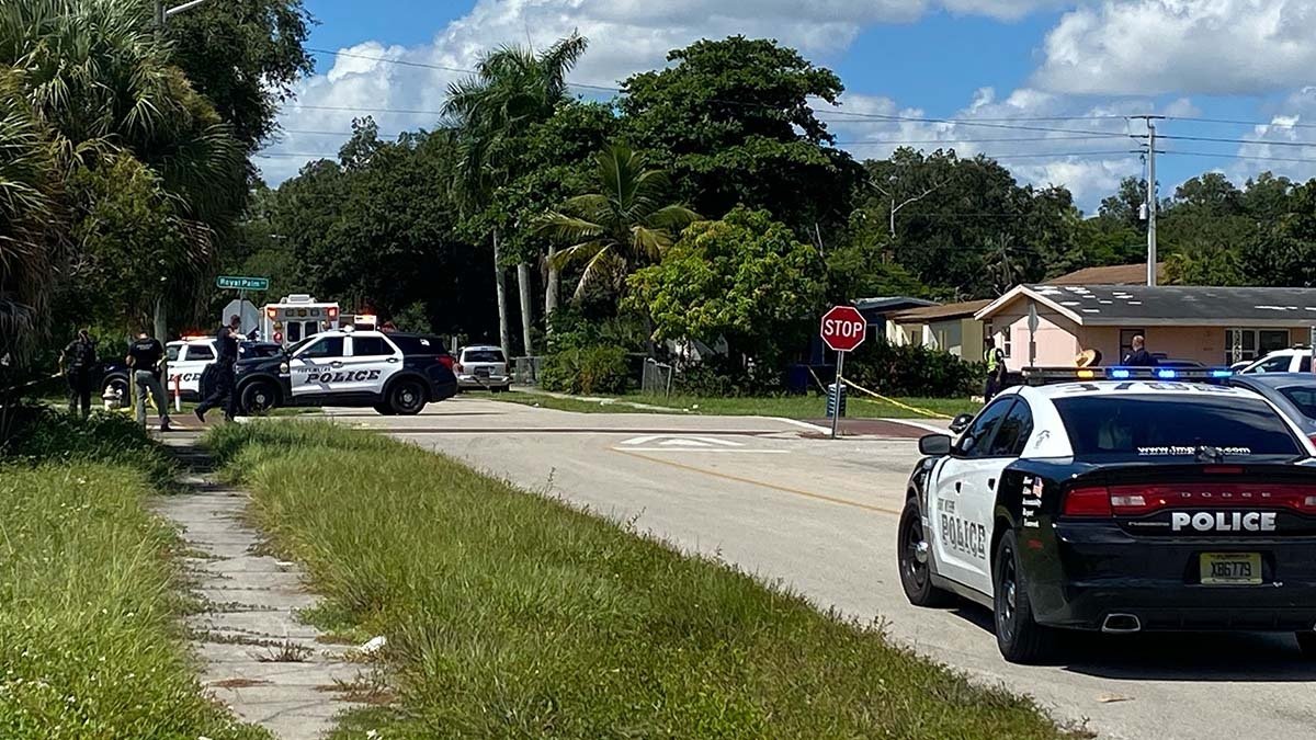 Two shot near Royal Palm Avenue in Fort Myers