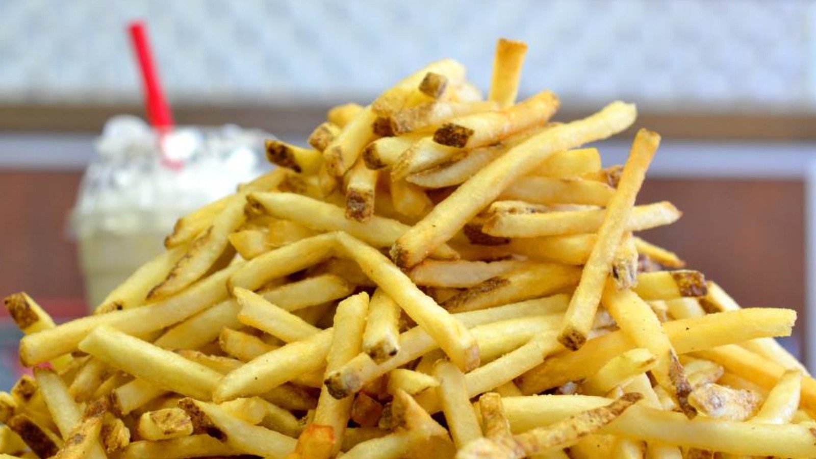 Here's How To Get Free Fries At Hardee's Every Day This Year