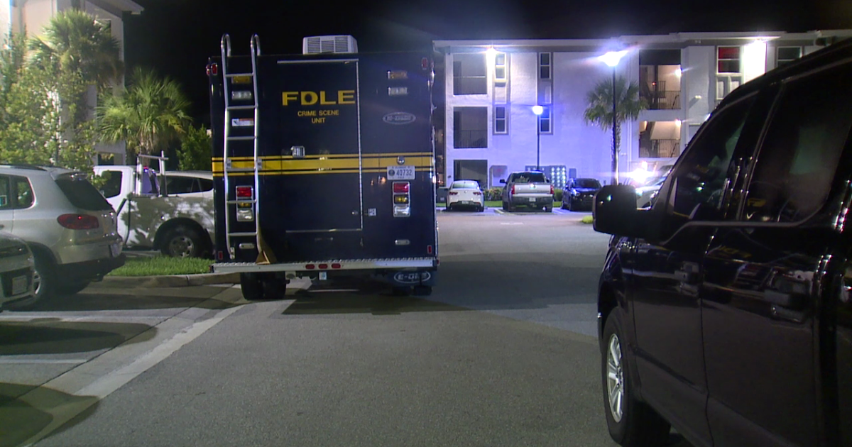 One dead after late-night standoff at apartment complex