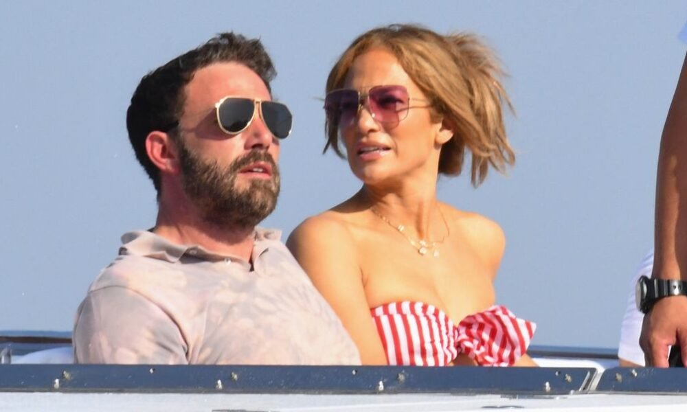 ben affleck and jennifer lopez are seen on july 28 2021 in news photo 1627757756.jpg