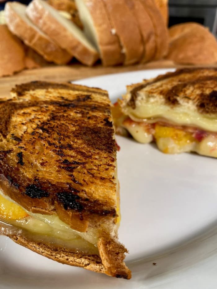 Savory Stone Fruit & Bacon Grilled Cheese: A Mouthwatering Twist You Need to Try!