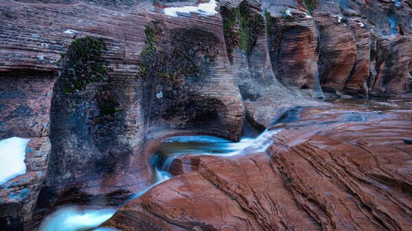 The Shocking Truth Behind Keyhole Canyon’s Hidden Dangers in Zion National Park