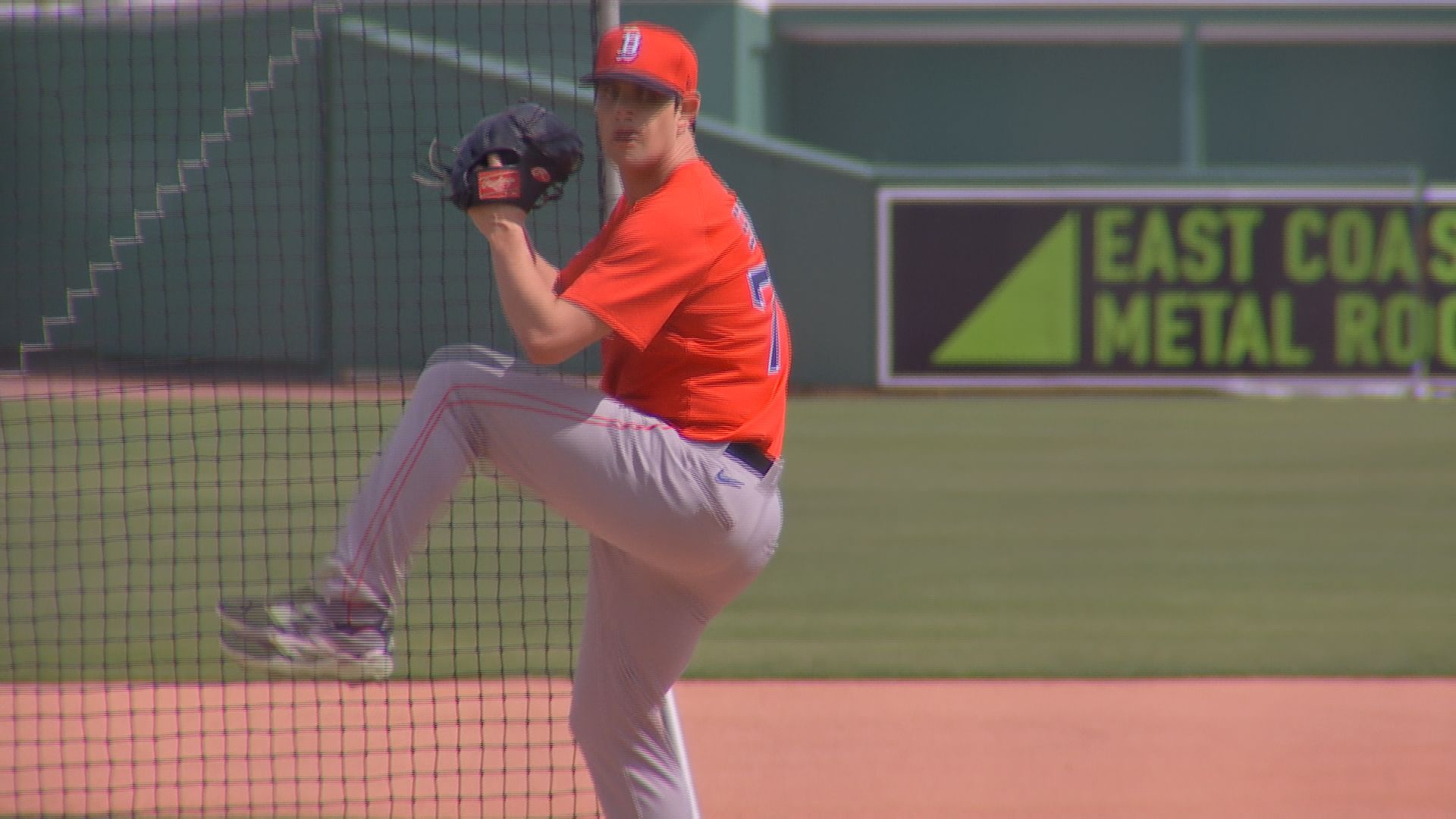 Red Sox Pitchers and Catchers Make Splash in SWFL!